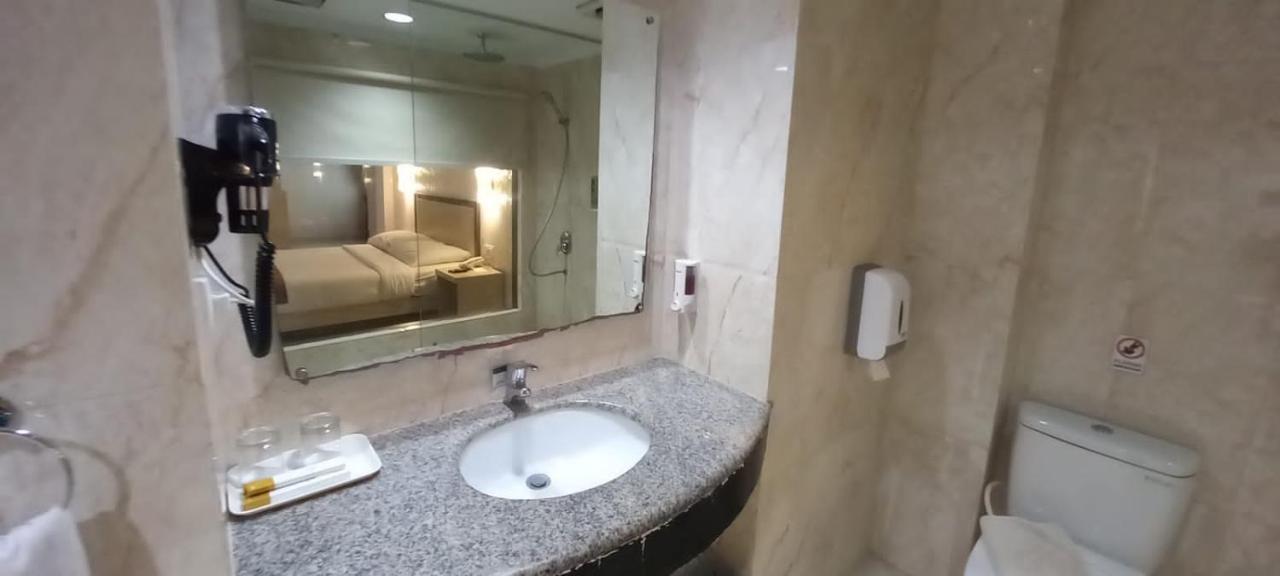 فندق كومفورت دوماي دماي المظهر الخارجي الصورة